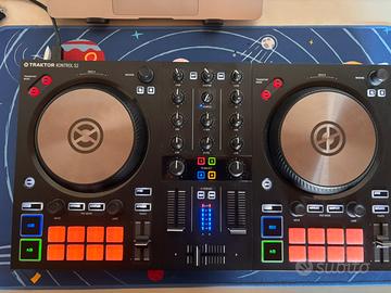 Traktor kontrol S2 MK2