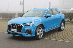 AUDI Q3 35 TDI S tronic Business