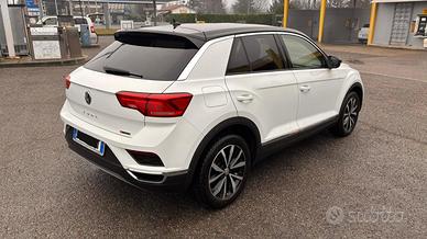 Volkswagen T-roc 150 cv