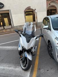 YAMAHA TMAX ANNIVERSARY