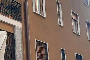 Box Garage in Via Stresa a Milano