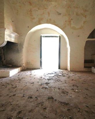 CASA DI CORTE A OSTUNI