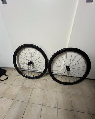 Cerchi bici in carbonio