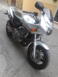 Honda Hornet serie S