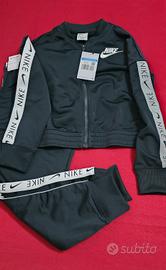 Nike Tuta sportiva bambino/bambina  tg M 137-146cm