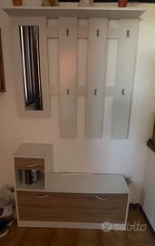 Mobili ingresso moderno