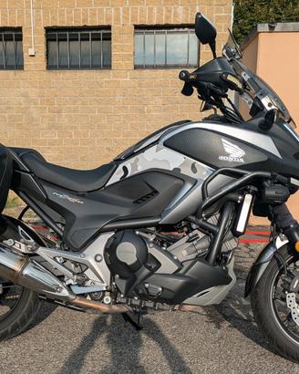 Honda nc 750 x DCT 