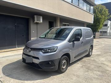 1.2 benzina 110cv 3 POSTI AUTOCARRO N1