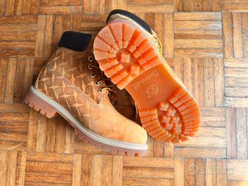 Timberland x Supreme