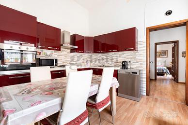 Indipendente su unico livello e giardino