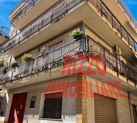 Villabate-esavani secondo piano-cod.a255v