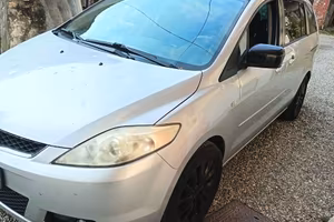 Mazda 5