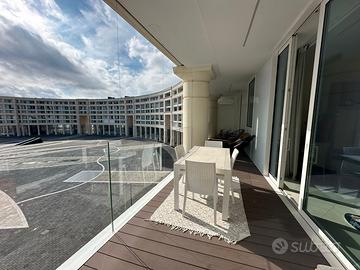 Appartamento nel Crescent vista mare