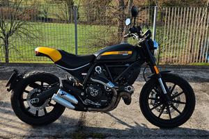 Ducati Scrambler Full Throttle