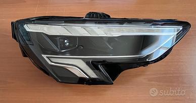 PROIETTORE ANT, DX  ORIGINALE AUI A3 COD. 8Y0.841.