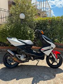 Aerox Yamaha 50cc. 2T