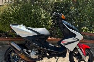 Aerox Yamaha 50cc. 2T
