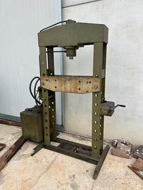 Pressa idraulica 50T