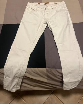 Pantalone da uomo bianco