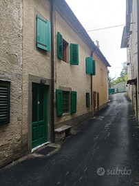 A 5 hm dalla via degli Dei e da Firenzuola