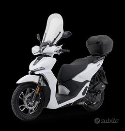 Voge Sfida SR16 Abs, parabrezza e bauletto compres