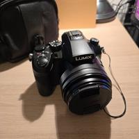 Panasonic lumix fz2000 come nuova