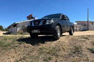 Nissan Navara 2.5 dCi 4 porte Double Cab SE