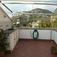 Attico trilocale 2 bagni e posto auto