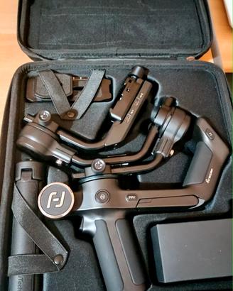 gimbal feyutech non si carica - ricambi