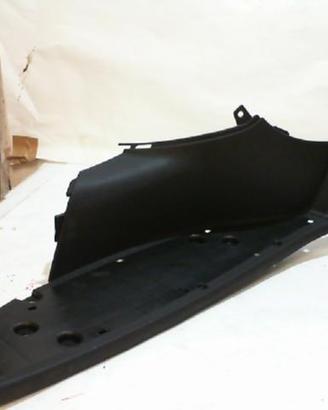 PEDANA PIANALE SX SCARABEO APRILIA AP8158926