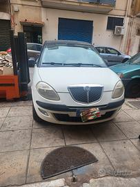 Lancya ypsilon 1300 Multijet 