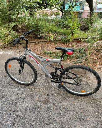 Mtb Magis bioamortizzata 26'' in buono stato