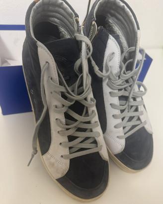Scarpe P448 blu/beige taglia 43