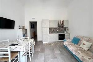 Zona Gelone bilocale con cortile--3479246944