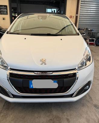 Peugeot 208 2016 1.6 100 5p. GT Line ICE White