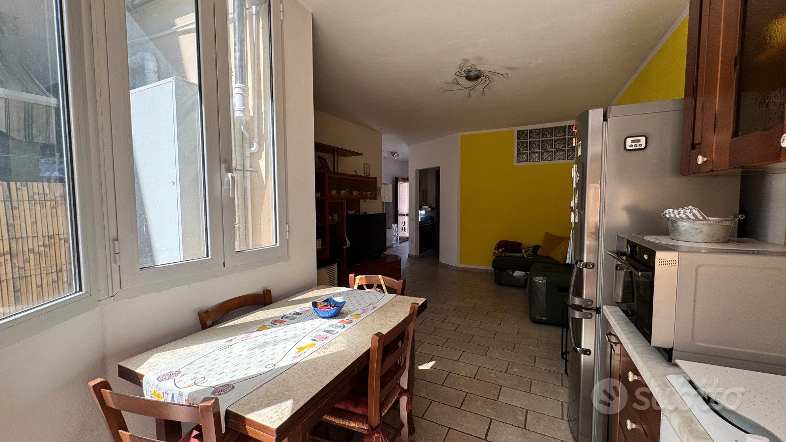 Bilocale con spazio esterno e ing indipendente - Altro