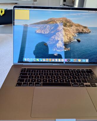 MacBook Pro 16" - grigio siderale
