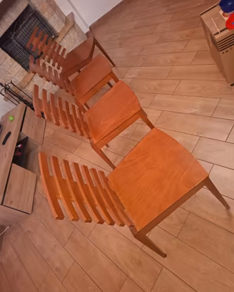 Sedie da pranzo in legno