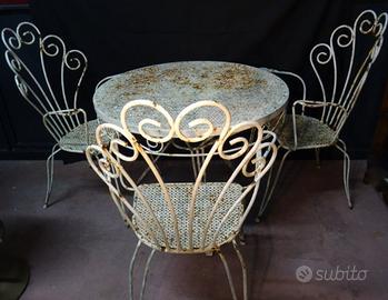 TAVOLO FERRO CON TRE SEDIE VINTAGE