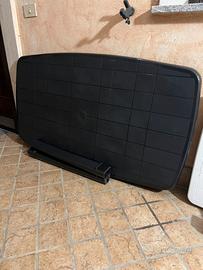 Tavolo da esterno in plastica