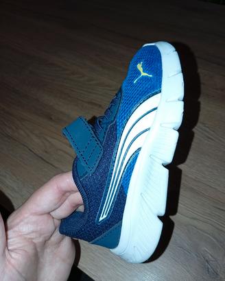  scarpe bimbo numero 24 Puma 