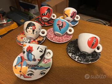 Tazze illy art collection Pedro Almodovar 2009