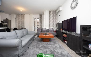 Ampio 4 Locali con Terrazzi, Giardino e Posti Auto