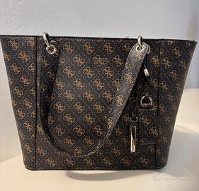 Borsa Guess KAMRYN