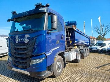 IVECO S-WAY AS440X51T/P + SEMIRIMORCHIO SCHMITZ CA