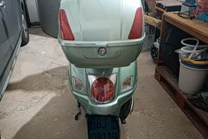 Vespa 200L Granturismo 