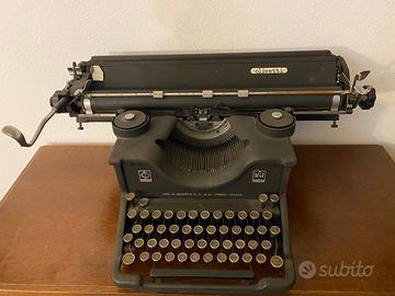 Macchina da scrivere