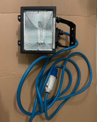 FARETTO ALOGENO DA CANTIERE ILESA CON PRESA TRIPOL