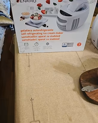 Gelatiera autorefrigerante Enkho