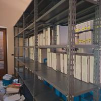 SCAFFALATURA IN FERRO